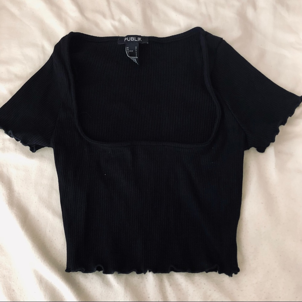 Crop top